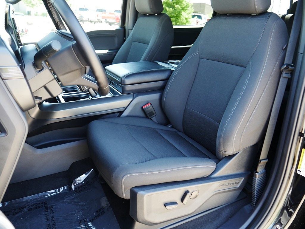2024 Ford F-150 XLT CREW 3.5 PB