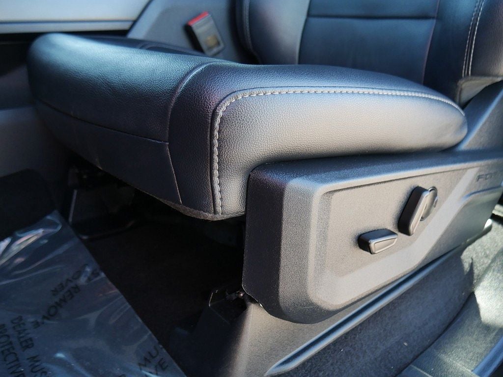 2024 Ford F-150 XLT CREW 3.5 PB 303A