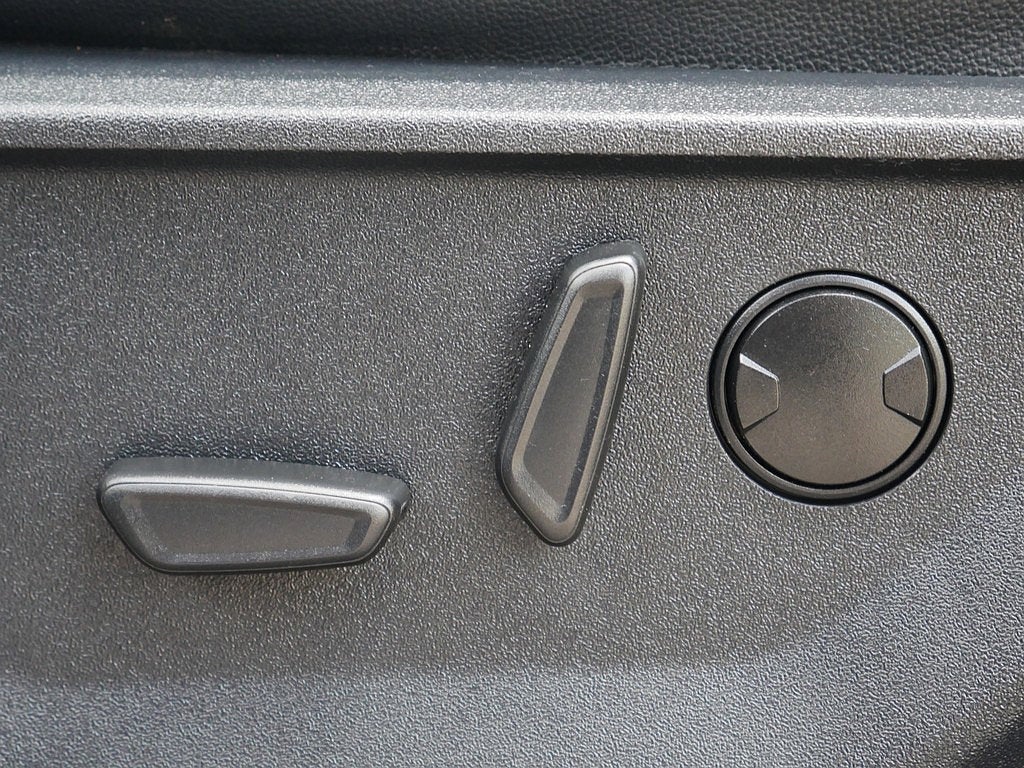 2024 Ford F-150 XLT CREW 3.5 PB 303A