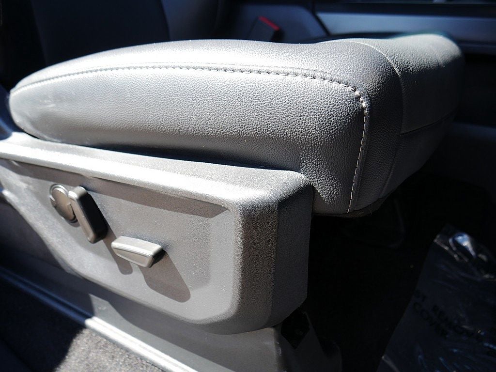 2024 Ford F-150 XLT CREW 3.5 PB 303A