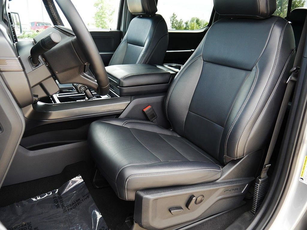 2024 Ford F-150 XLT CREW 3.5 PB 303A