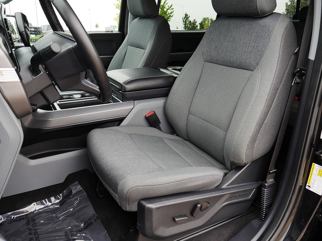 2024 Ford F-150 XLT CREW 3.5 PB 303A