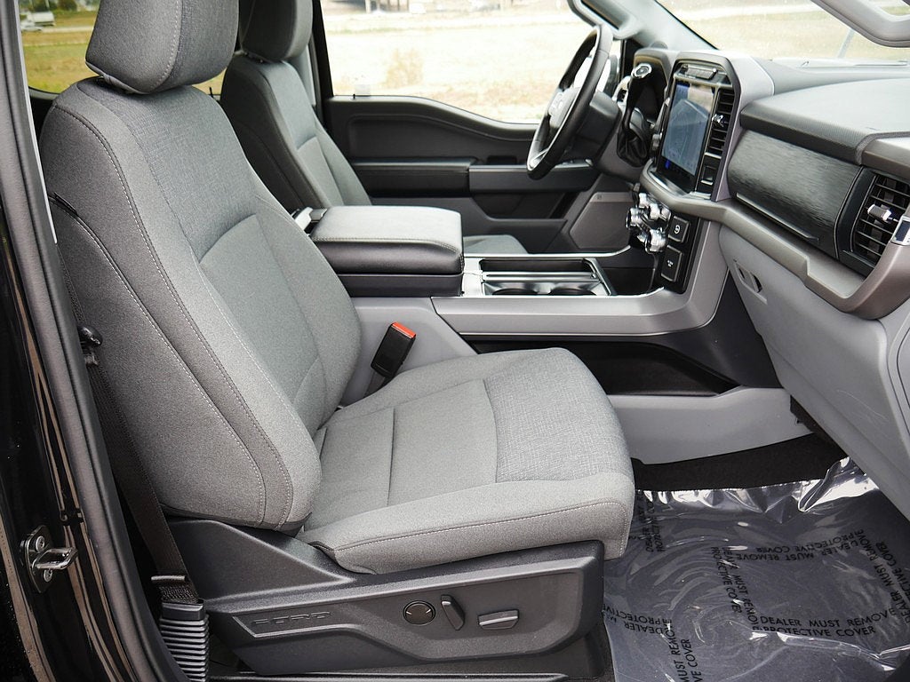 2024 Ford F-150 XLT CREW 3.5 PB 303A