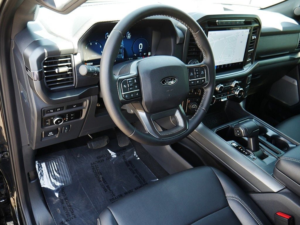 2024 Ford F-150 XLT CREW 3.5 PB 303A