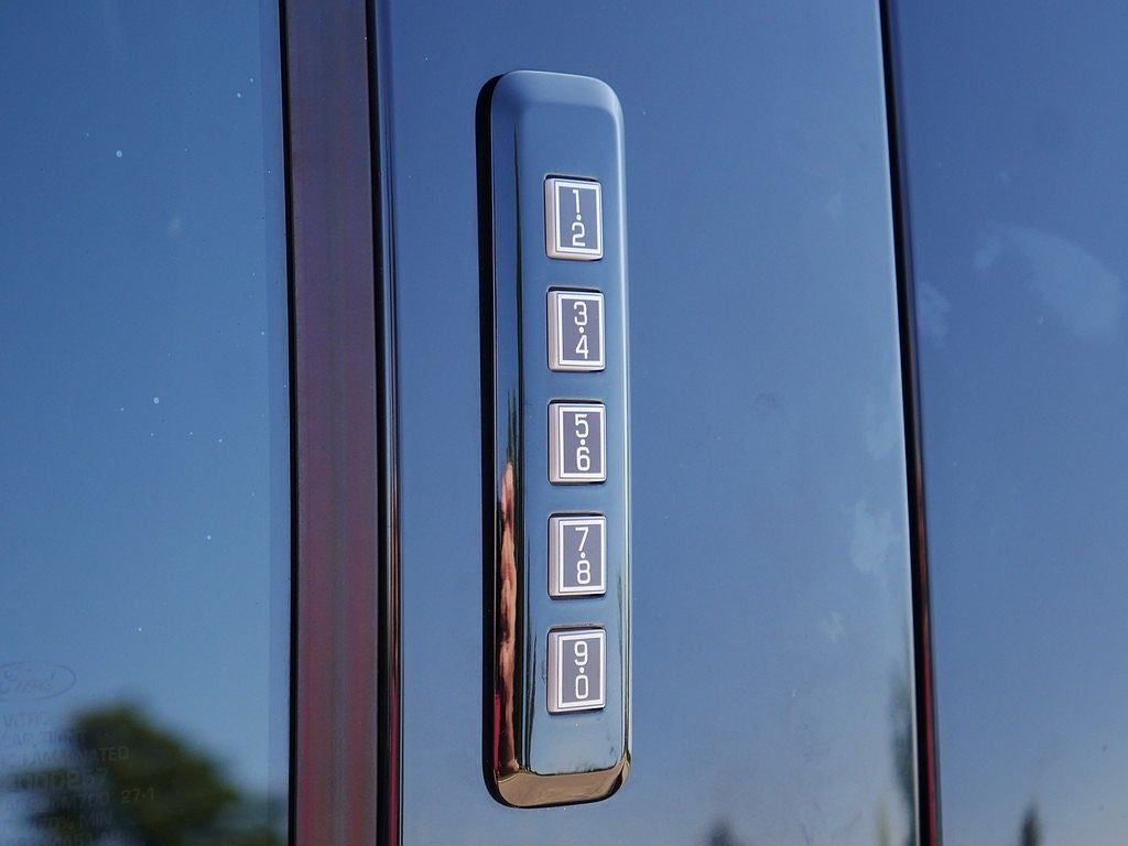 2024 Ford F-150 XLT CREW 3.5 PB 303A