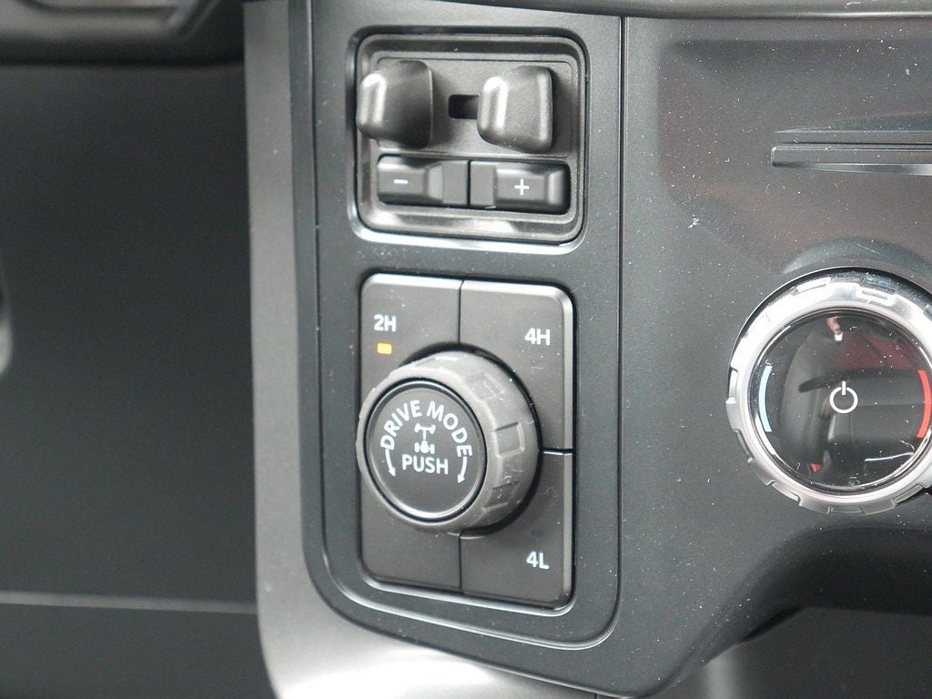 2026 Ford F-150 Tremor CREW 4WD