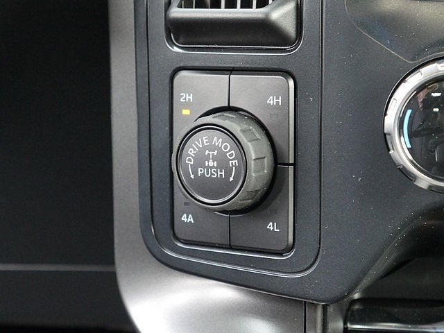 2026 Ford F-150 Lariat CREW 4WD