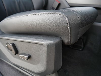 2026 Ford F-150 Lariat CREW 4WD