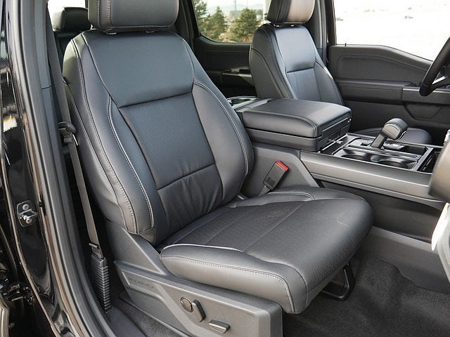 2026 Ford F-150 Lariat CREW 4WD