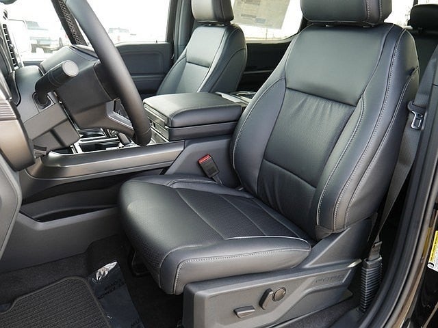 2026 Ford F-150 Lariat CREW 4WD