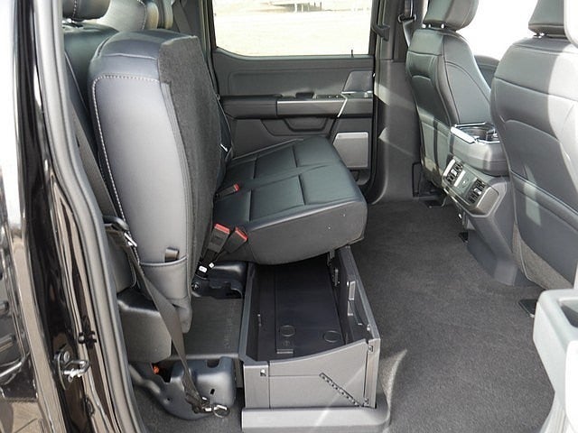 2026 Ford F-150 Lariat CREW 4WD