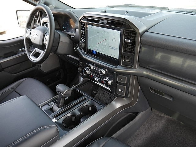 2026 Ford F-150 Lariat CREW 4WD