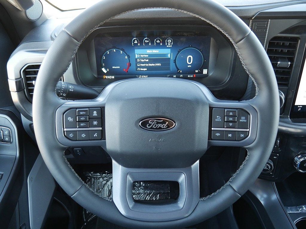 2026 Ford F-150 Lariat CREW 4WD