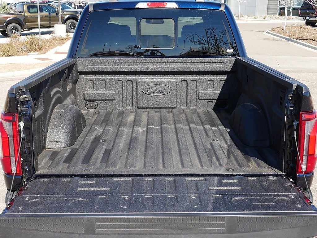 2026 Ford F-150 Lariat CREW 4WD