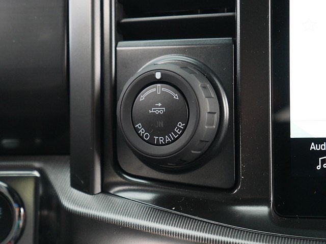 2026 Ford F-150 Lariat CREW 4WD