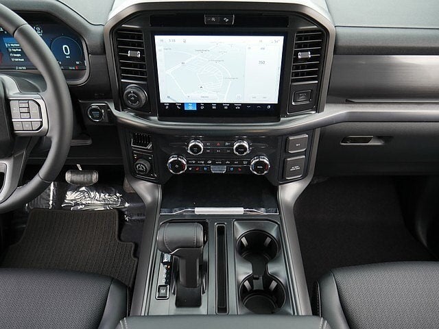 2026 Ford F-150 Lariat CREW 4WD