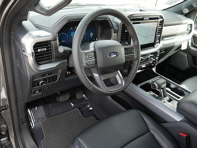 2026 Ford F-150 Lariat CREW 4WD