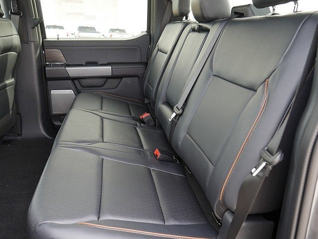 2026 Ford F-150 Lariat CREW 4WD