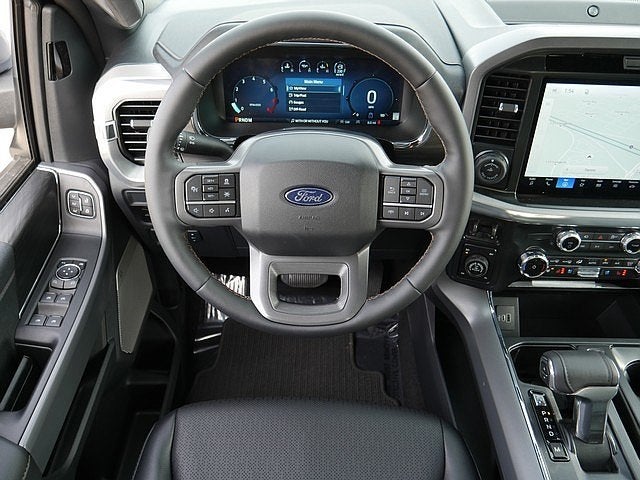 2026 Ford F-150 Lariat CREW 4WD