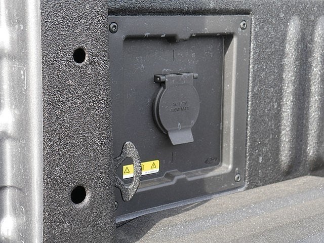 2026 Ford F-150 Lariat CREW 4WD