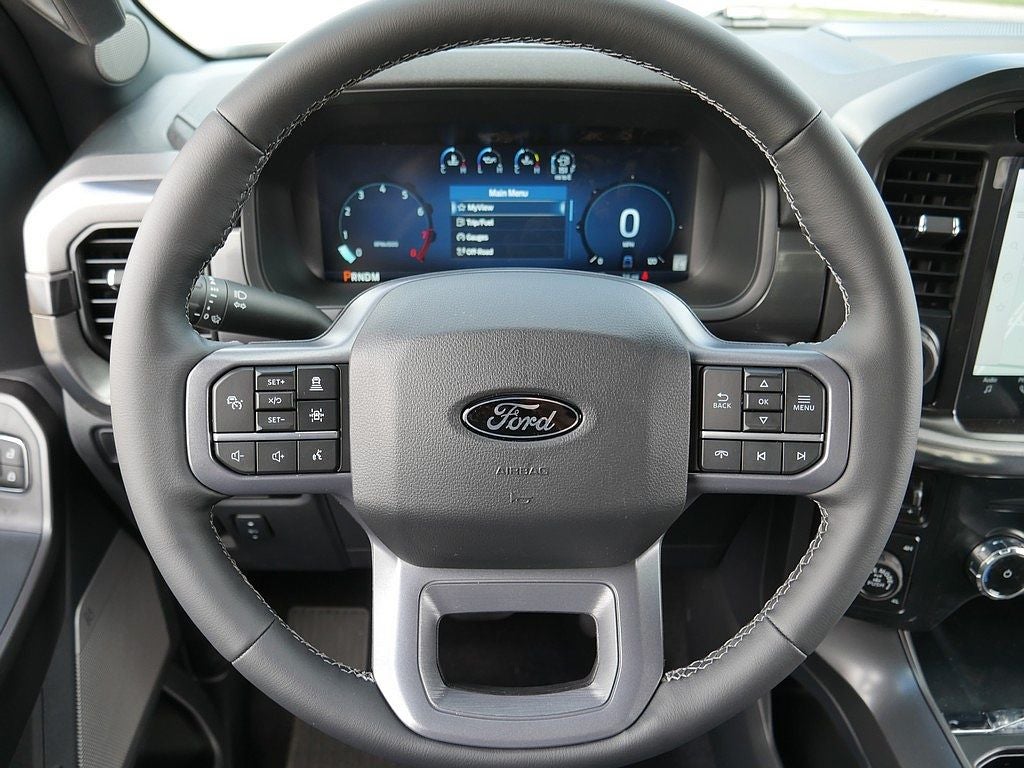 2026 Ford F-150 Lariat CREW 4WD