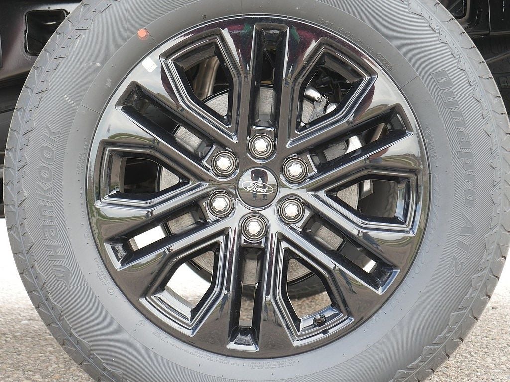 2026 Ford F-150 Lariat CREW 4WD