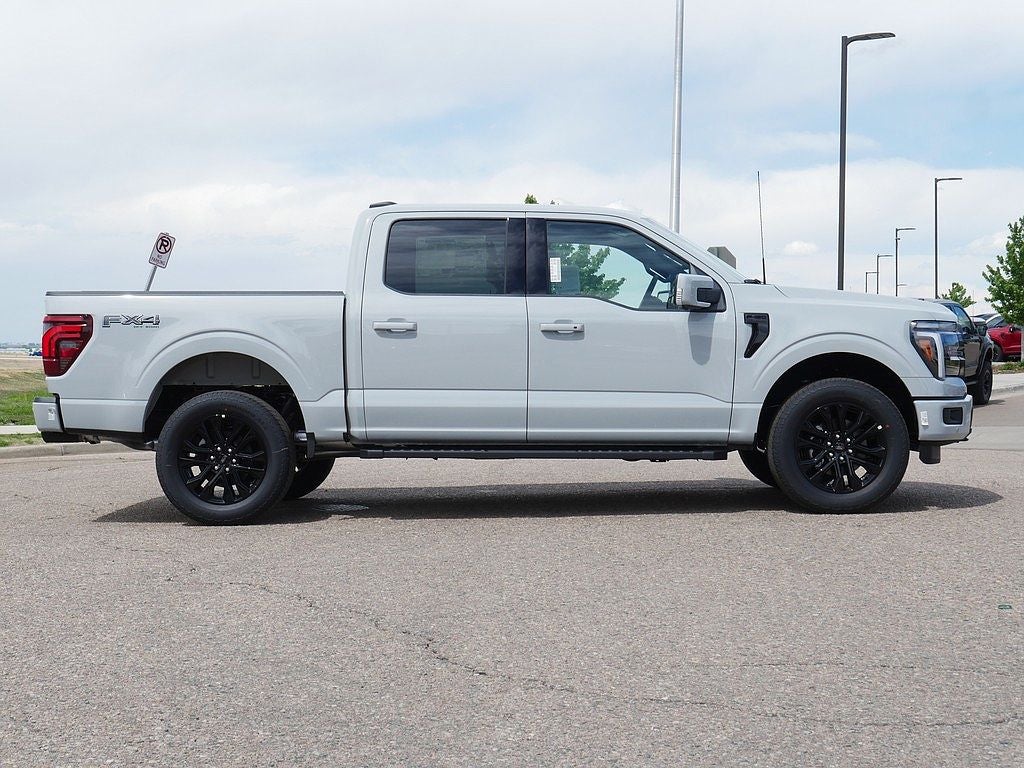 2026 Ford F-150 Lariat CREW 4WD