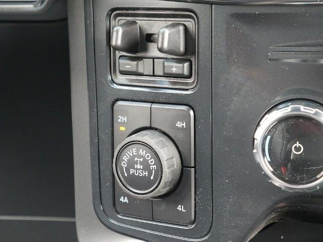 2026 Ford F-150 Lariat CREW 4WD