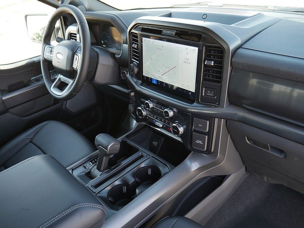 2026 Ford F-150 Lariat CREW 4WD