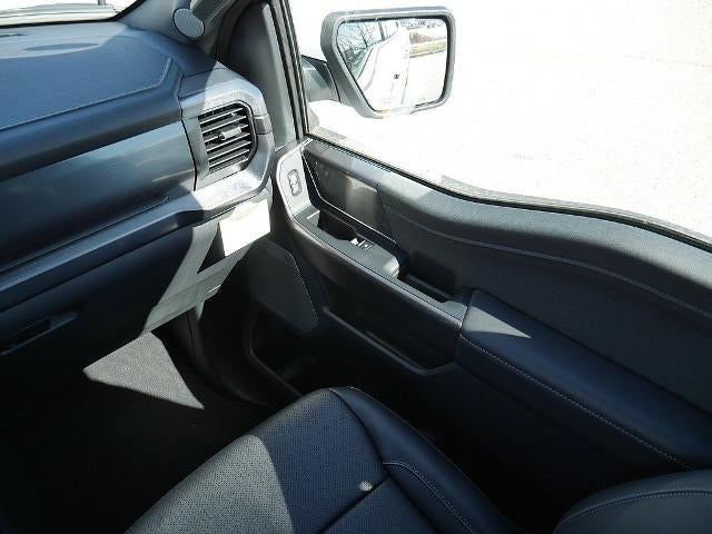 2026 Ford F-150 Lariat CREW 4WD