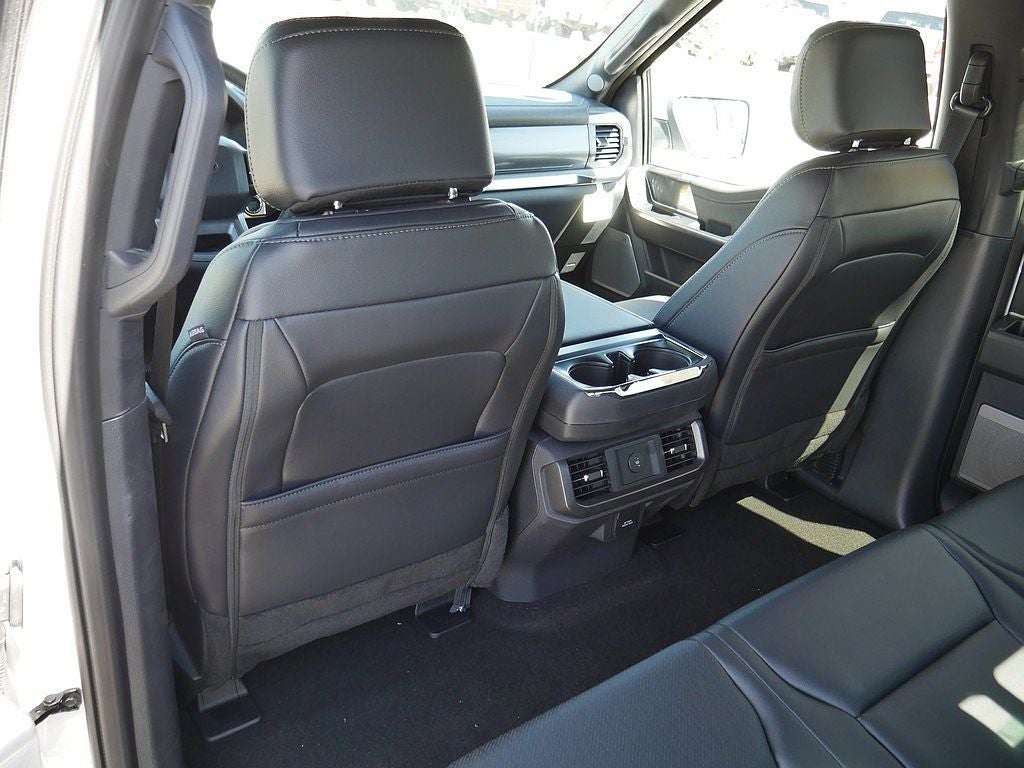 2026 Ford F-150 Lariat CREW 4WD