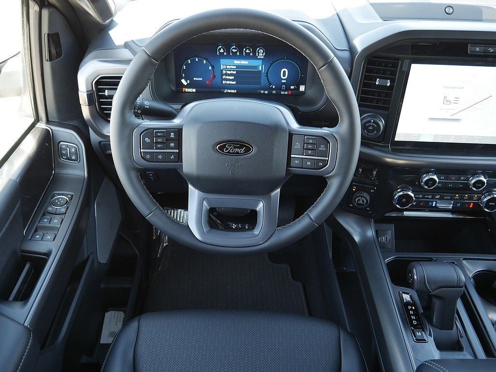 2026 Ford F-150 Lariat CREW 4WD