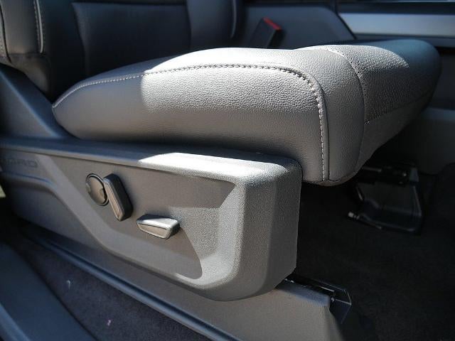 2026 Ford F-150 Lariat CREW 4WD