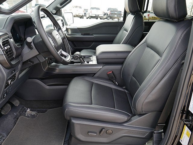 2025 Ford F-150 Lariat CREW 4WD