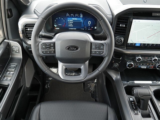 2025 Ford F-150 Lariat CREW 4WD