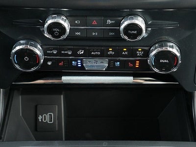 2025 Ford F-150 Lariat CREW 4WD