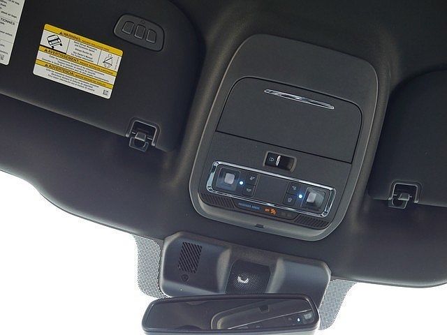 2025 Ford F-150 Lariat CREW 4WD