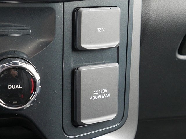 2025 Ford F-150 Lariat CREW 4WD