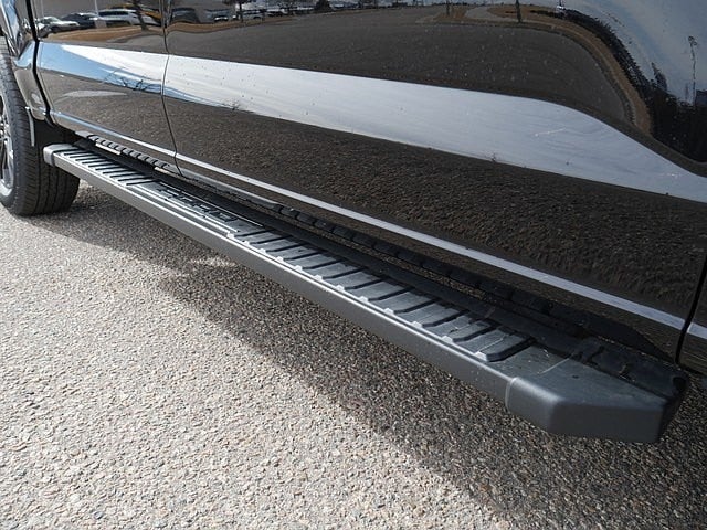 2025 Ford F-150 Lariat CREW 4WD