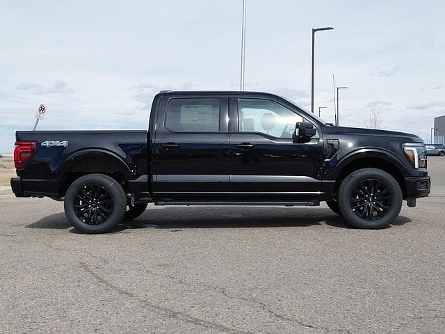 2025 Ford F-150 Lariat CREW 4WD