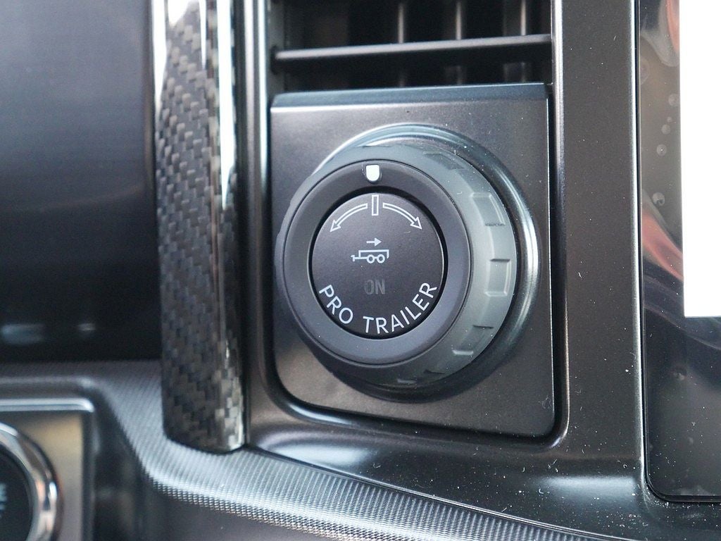 2026 Ford F-150 Lariat ROUSH 4WD