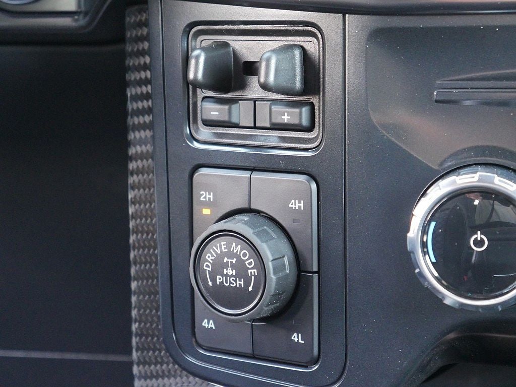 2026 Ford F-150 Lariat ROUSH 4WD