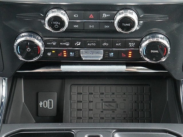 2025 Ford F-150 Lariat CREW 4WD