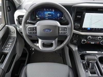 2025 Ford F-150 Lariat CREW 4WD