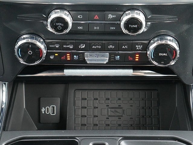 2025 Ford F-150 Lariat CREW 4WD