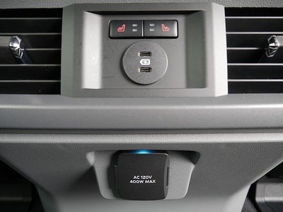 2025 Ford F-150 Lariat CREW 4WD