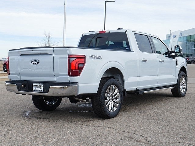 2025 Ford F-150 Lariat CREW 4WD