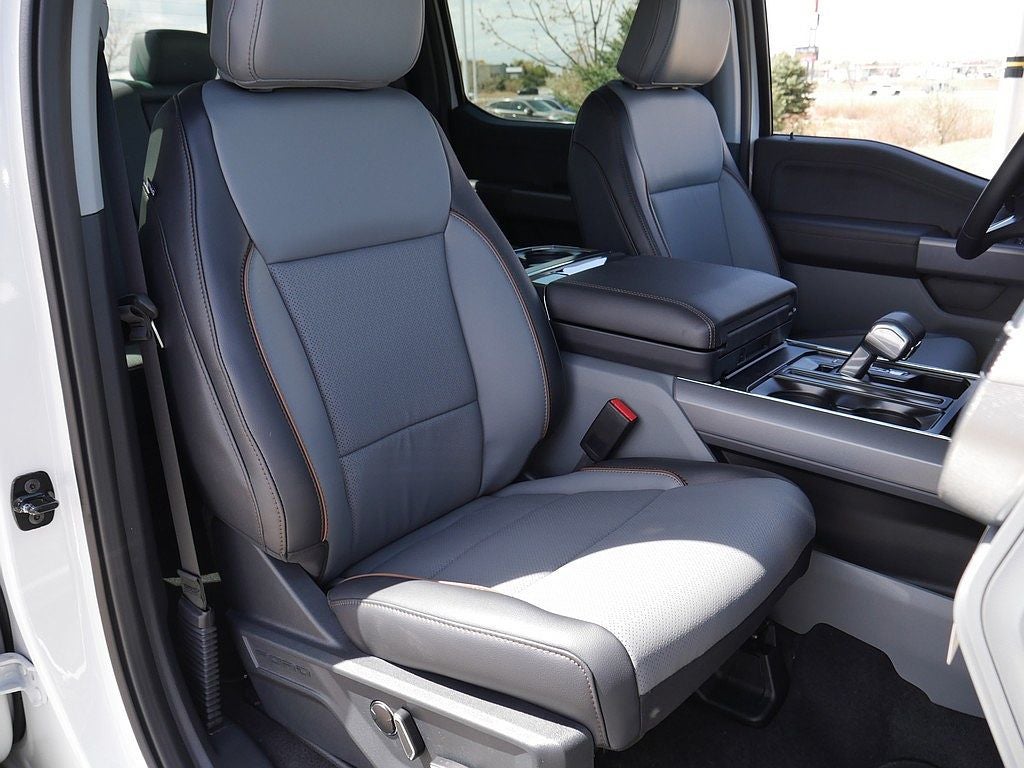 2026 Ford F-150 Lariat CREW 4WD