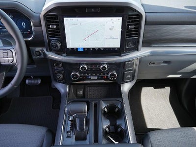 2026 Ford F-150 Lariat CREW 4WD