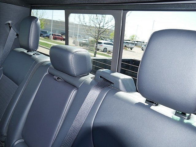 2025 Ford F-150 Lariat CREW 4WD